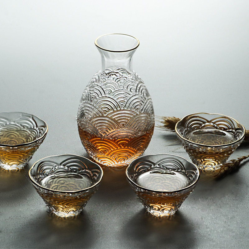 Home Bar Set - طقم إبريق ساكي ياباني زجاجي مع