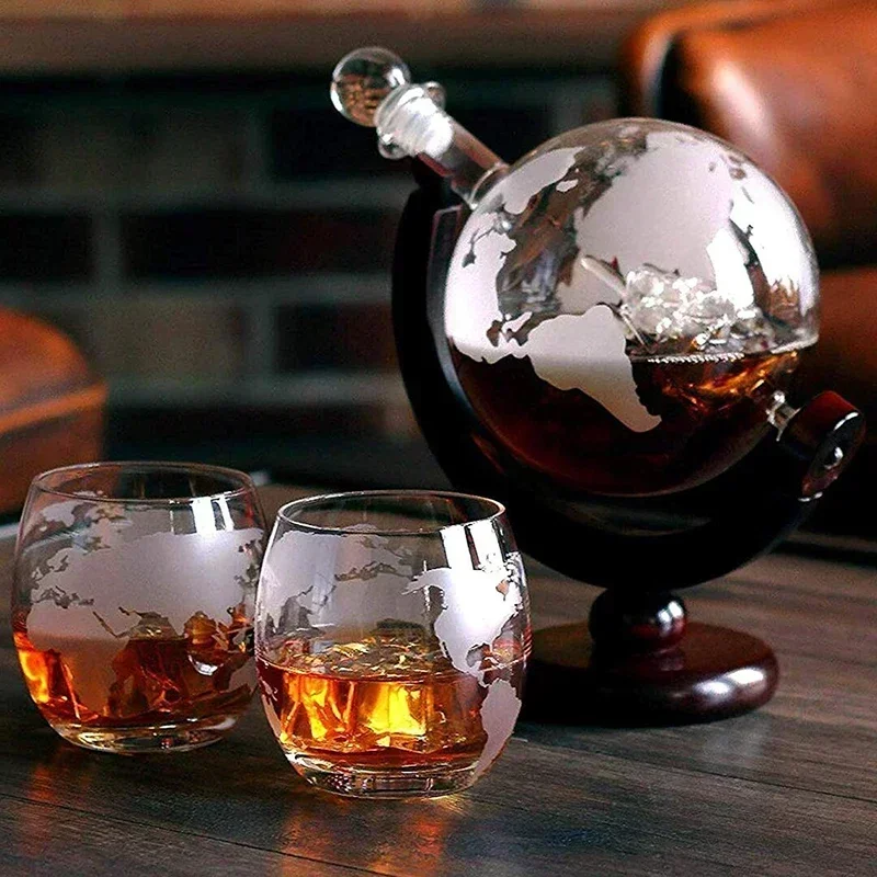 مجموعة المصفق العالم الإبداعي  - مراجعة Decanter Globe Set وسعره